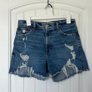Abercrombie 4 inch mom jean. Curve love size 29